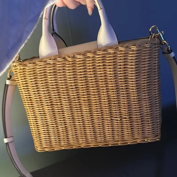 Coach Tan and White Woven Handbag - Picture 4 of 5